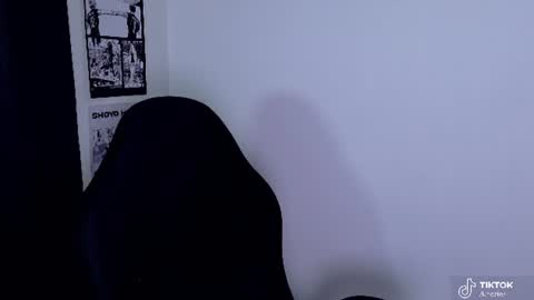 khozler_ online show from 23, 7, 2026