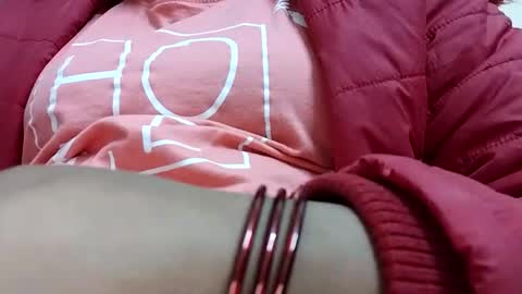 Snapshot of khushisinghh chatting on 18, 1, 2025 khushisinghh online show from 18, 1, 2025