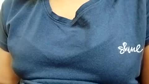 Snapshot of khushisinghh chatting on 2, 2, 2025 khushisinghh online show from 2, 2, 2025