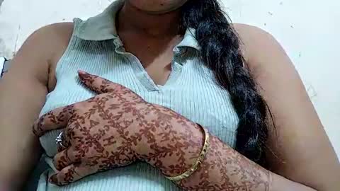 Snapshot of khushisinghh chatting on 6, 2, 2025 khushisinghh online show from 6, 2, 2025