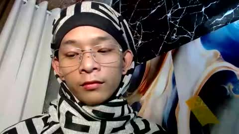 kiana online show from 16, 4, 2026