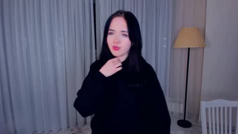 Snapshot of kianadarcey chatting on 19, 12, 2025 Lannie online show from 19, 12, 2025