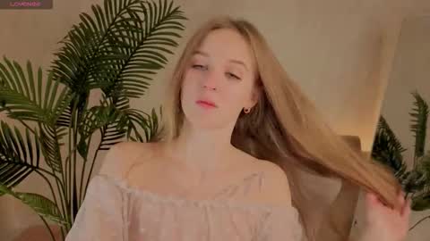 kianawhite online show from 23, 11, 2025