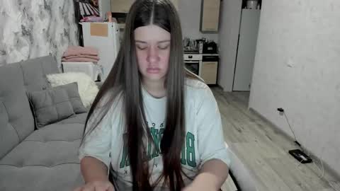 kianna_dior_ online show from 26, 11, 2025