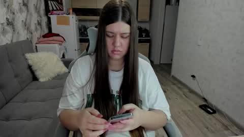 kianna_dior_ online show from 1, 12, 2025