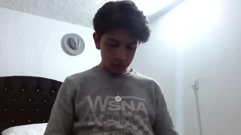 Adrian  Chlloe online show from 28, 9, 2025