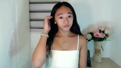 i love bella online show from 2, 1, 2025