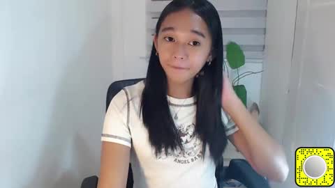 i love bella online show from 10, 2, 2025