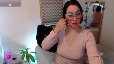 Kiara Bermont online show from 14, 1, 2026