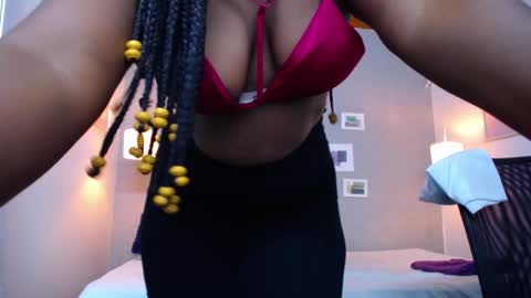 Kiara online show from 6, 12, 2024