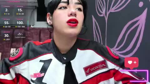 KIARA FOX online show from 2, 2, 2026