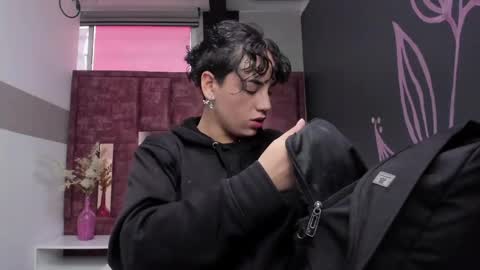 KIARA FOX online show from 1, 4, 2026