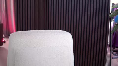 Snapshot of kiara_moreno chatting on 27, 9, 2025 kiara_moreno online show from 27, 9, 2025