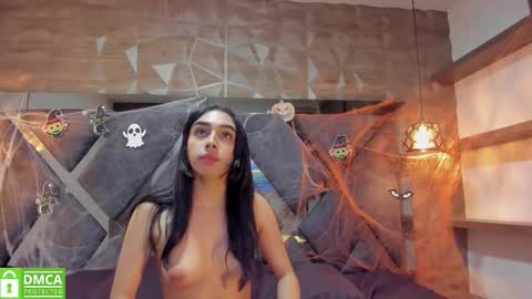 kiara_velvet__ online show from 28, 10, 2025