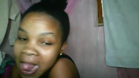 Snapshot of kiarah_69 chatting on 17, 5, 2026 kiarah 69 online show from 17, 5, 2026