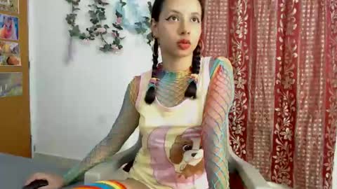 kiaralenon online show from 18, 3, 2026