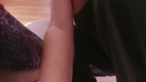 kiaralopez_ online show from 16, 4, 2026