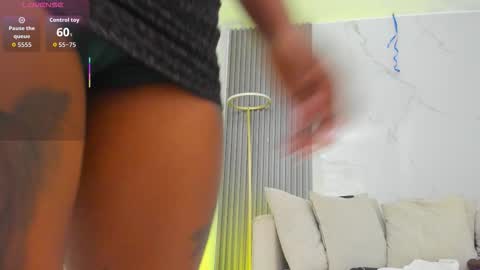 kiaratentation online show from 30, 11, 2025