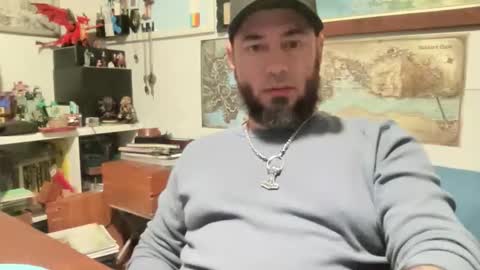 kicker_of_elves online show from 7, 11, 2025