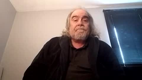 KICKINME online show from 11, 3, 2025