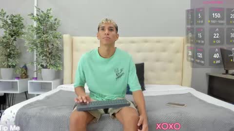 Kieran Derek online show from 25, 2, 2025