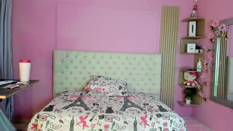 Snapshot of kiitty_horny_ chatting on 2, 6, 2026 Melody online show from 2, 6, 2026