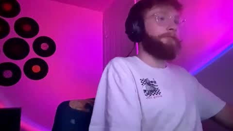 kiiyp online show from 27, 11, 2025