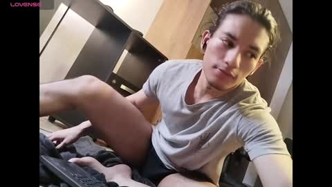 Snapshot of kikeruiz_19 chatting on 11, 12, 2024 kikeruiz 19 online show from 11, 12, 2024