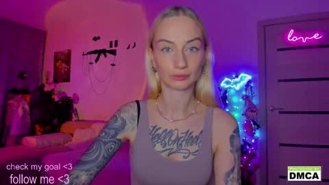 Snapshot of kiki_cute__ chatting on 2, 11, 2025 Kiki online show from 2, 11, 2025