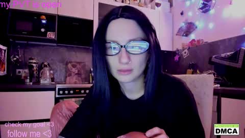 Kiki online show from 1, 2, 2026