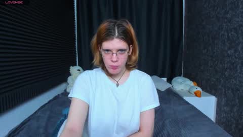 Kiki online show from 17, 2, 2025