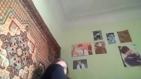 kikibang_ online show from 13, 3, 2026