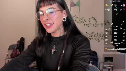 Bella online show from 21, 4, 2026
