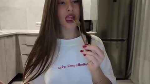 Snapshot of killer__girls chatting on 28, 2, 2026 EvaAnna online show from 28, 2, 2026