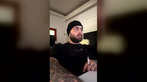 killerbeexxx online show from 11, 5, 2026