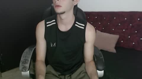 Snapshot of killua_parker chatting on 6, 2, 2026 killua_parker online show from 6, 2, 2026