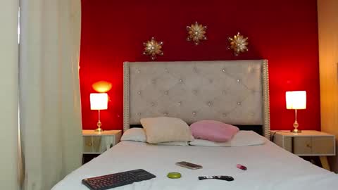 Mia  Kim online show from 16, 4, 2026