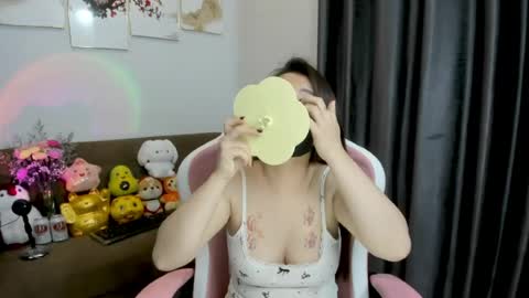 Kim online show from 8, 6, 2026