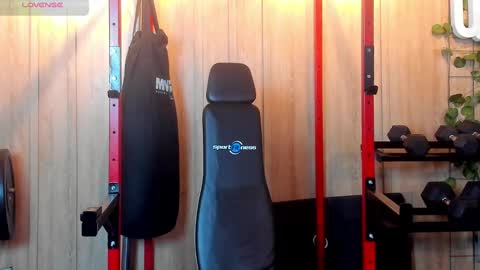 Kim online show from 4, 3, 2025