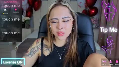 Kim online show from 6, 10, 2025