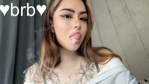 Snapshot of kim_brownie chatting on 12, 1, 2026 Kim online show from 12, 1, 2026