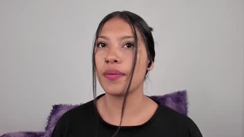 Snapshot of kim_mouth17 chatting on 19, 11, 2025 kim_mouth17 online show from 19, 11, 2025