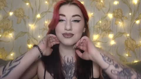 Hi Im Kimberly but u can call me Kim. Turn on ur sound i love to talk and moan online show from 2, 12, 2024