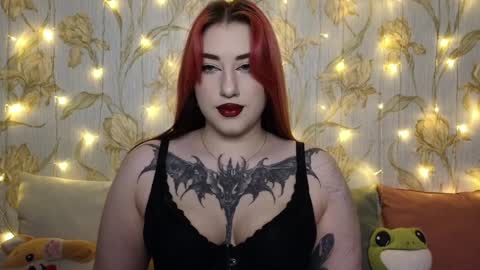 Hi Im Kimberly but u can call me Kim. Turn on ur sound i love to talk and moan online show from 10, 1, 2025