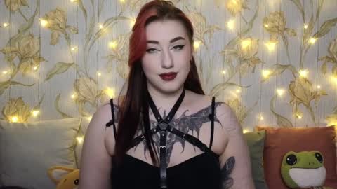 Hi Im Kimberly but u can call me Kim. Turn on ur sound i love to talk and moan online show from 21, 1, 2025