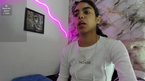 Snapshot of kim_strawberry chatting on 4, 4, 2026 kim online show from 4, 4, 2026