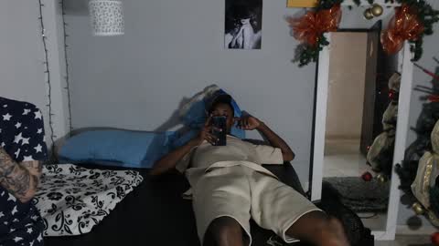 Snapshot of kimandyuk chatting on 18, 12, 2024 Kim  Yuk online show from 18, 12, 2024