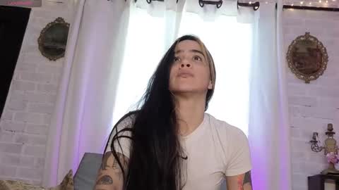 Kim  Yuk online show from 21, 12, 2025