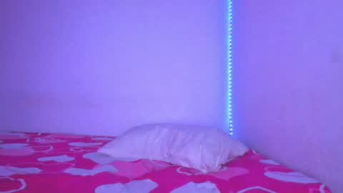 kim online show from 15, 12, 2024