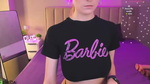 Snapshot of kimberlly_smith chatting on 22, 4, 2026 kimberlly_smith online show from 22, 4, 2026